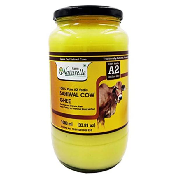 Farm Naturelle-A2 Desi Cow Ghee| Grass Fed Sahiwal Cows |Vedic Bilona method -Curd Churned - Golden, Grainy & Aromatic, Keto Friendly, NON-GMO, Lab tested | 1 Kg With a Wooden Spoon In Glass Jar